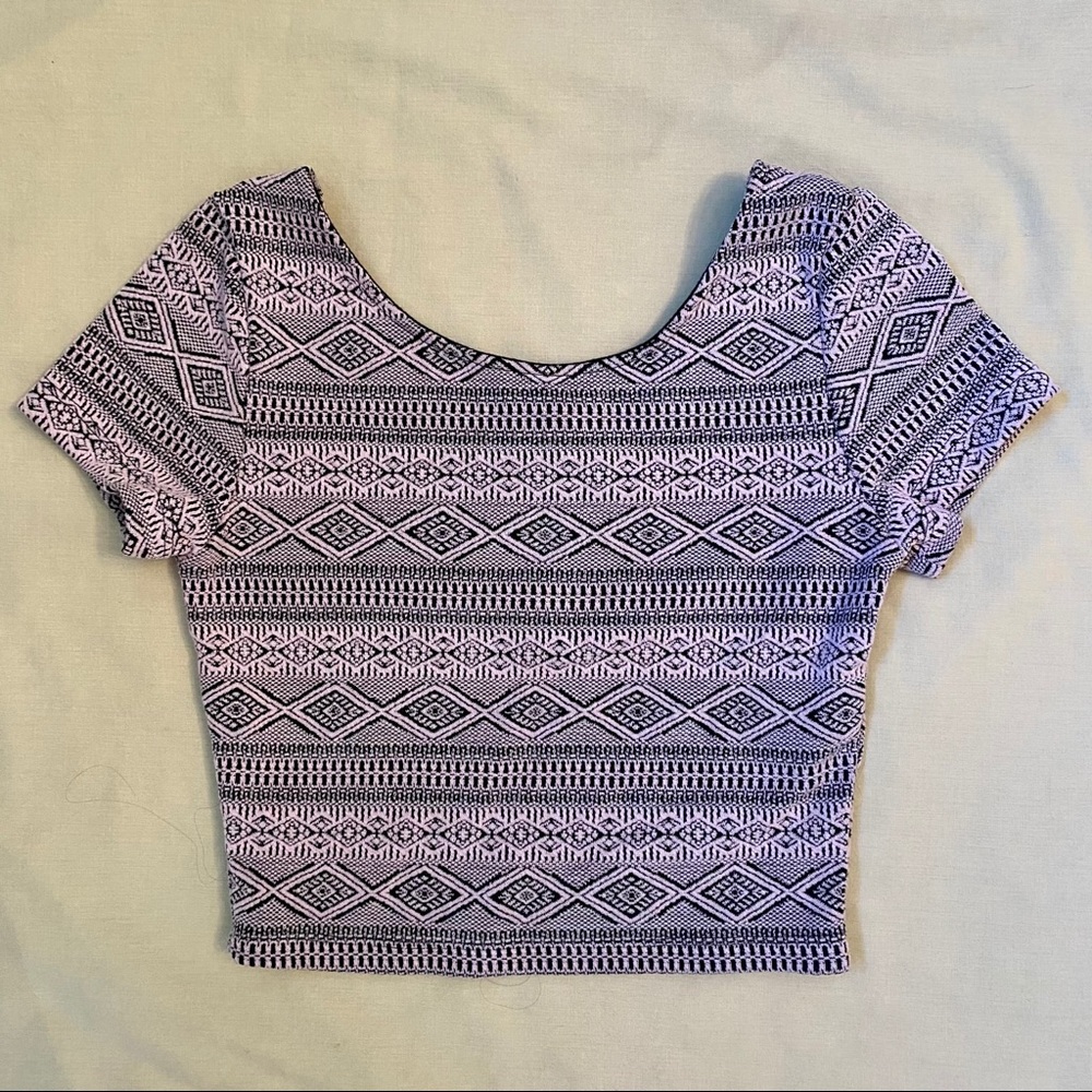 H&M pink and black crop top